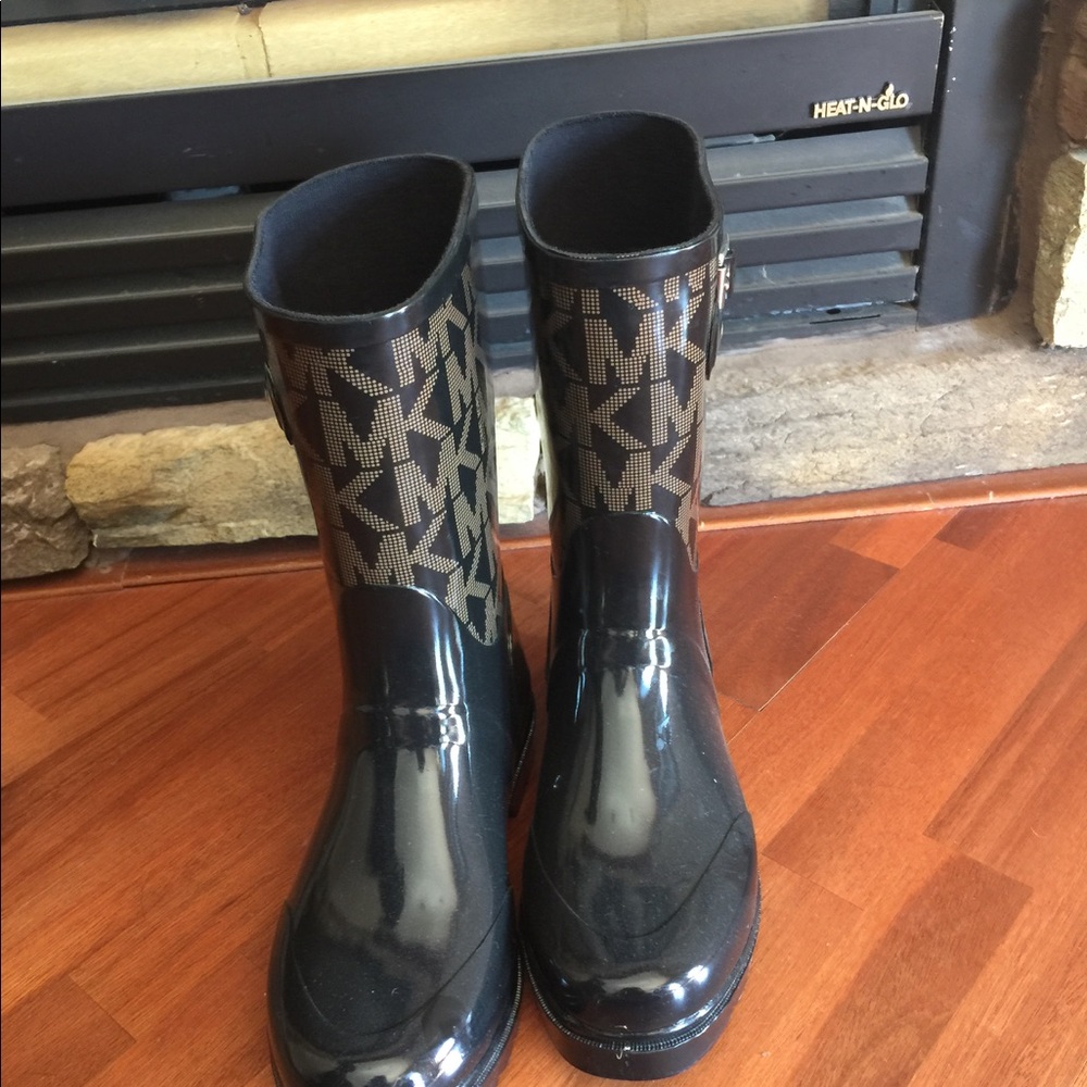 Michael Kors MK Logo Black and Brown Mid-Calf Rain Boots - Picture 2 of 8